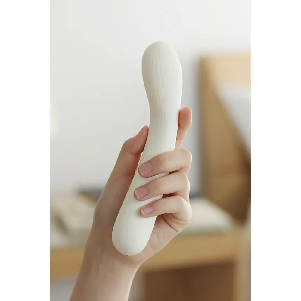 G-Spot Vibrator By Iroha White